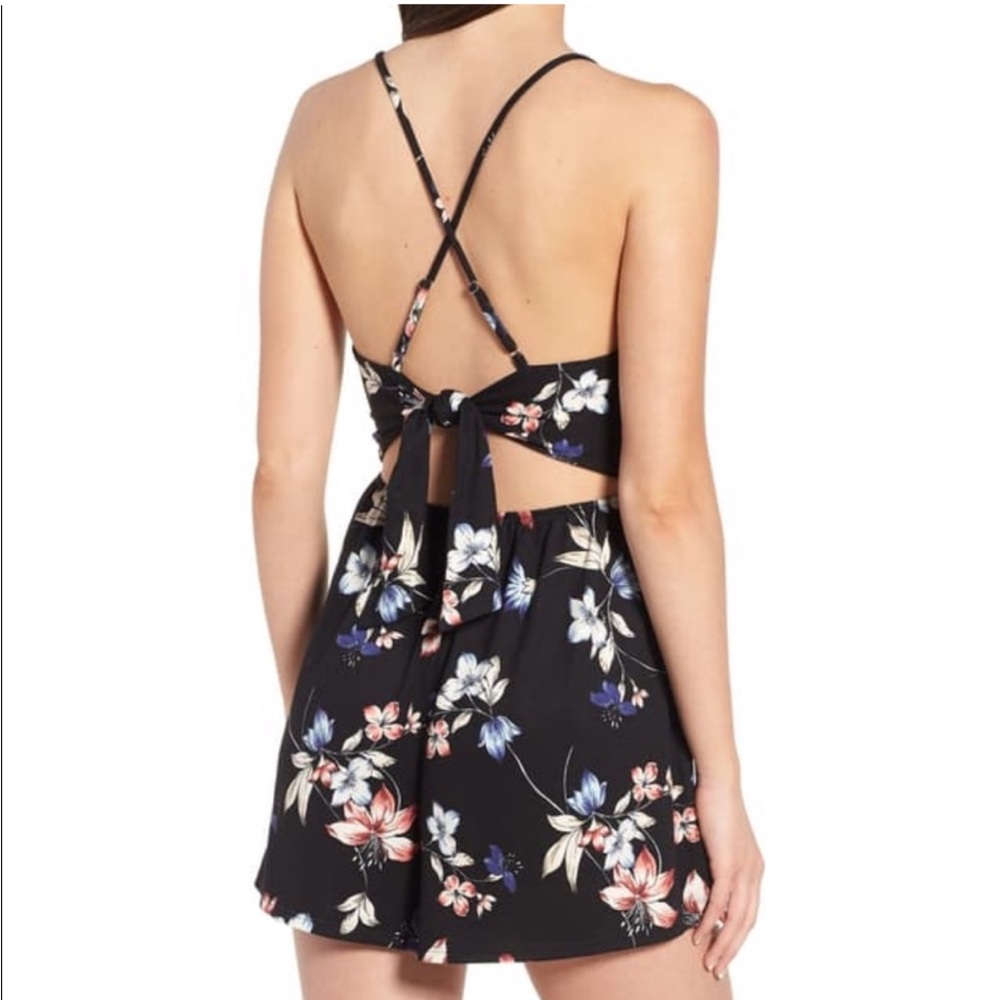 Floral Print Romper - Picture 2 of 4